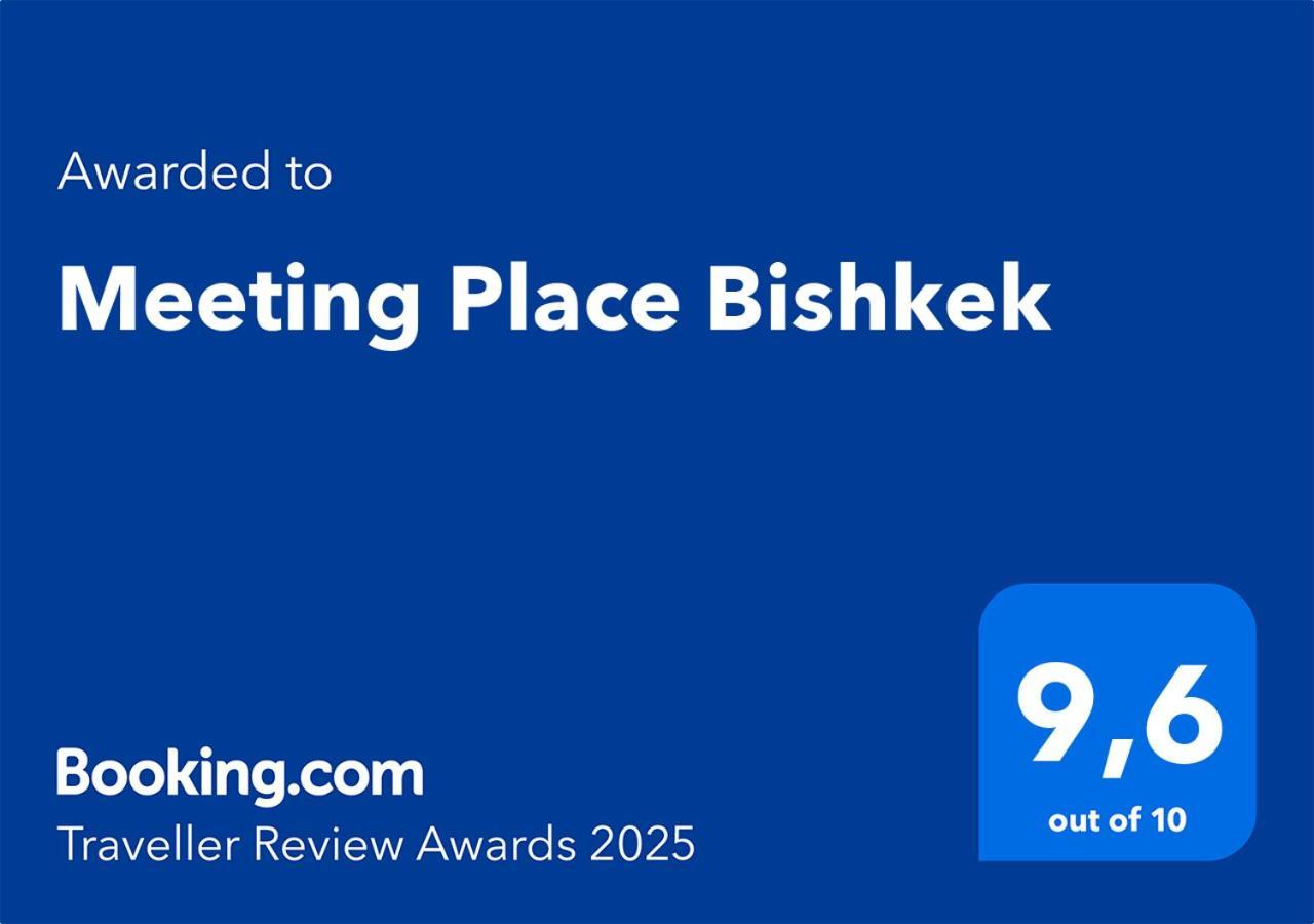 Meeting Place Bishkek Esterno foto
